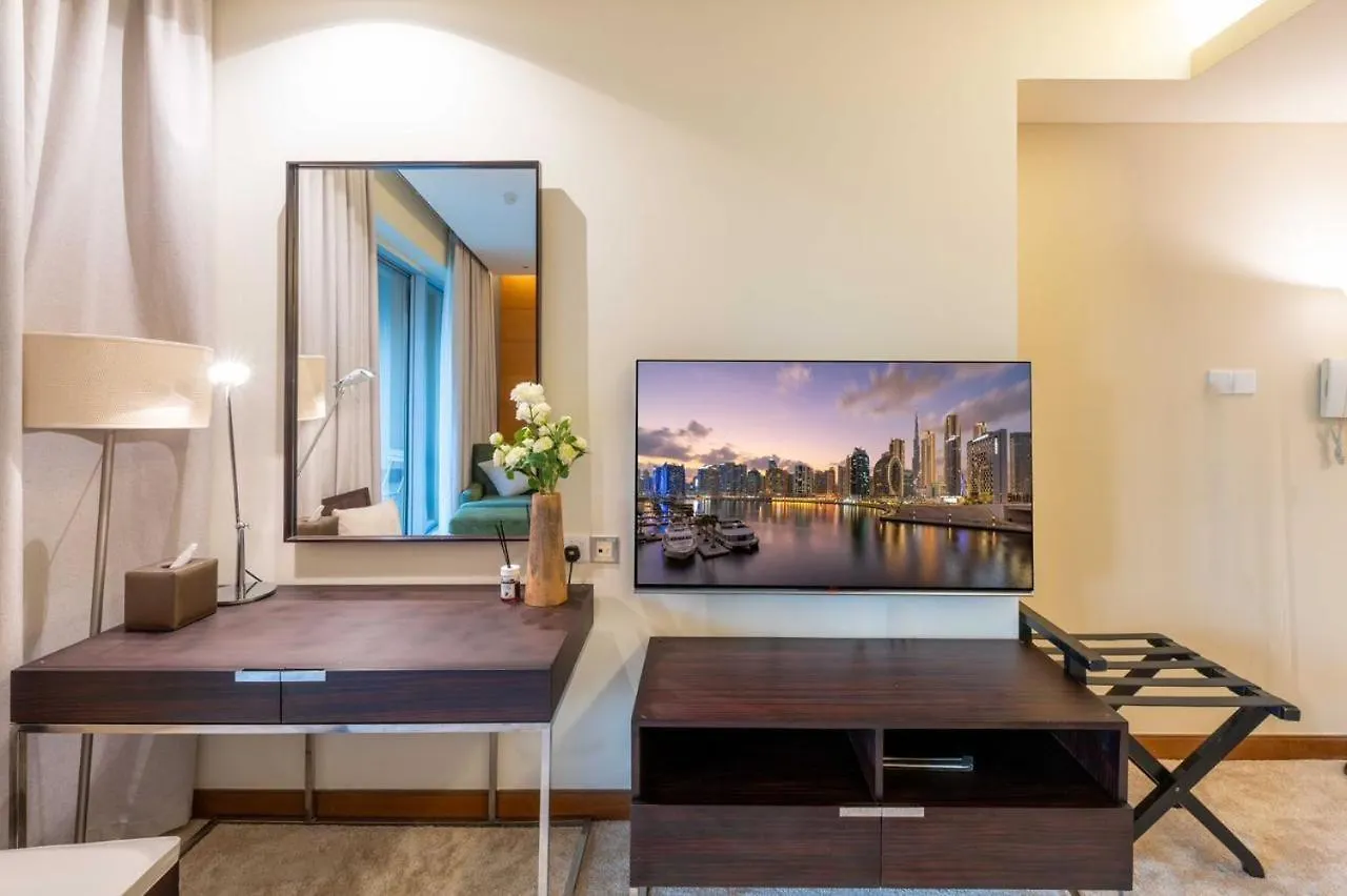 Luxurious Studio With Burj Khalifa View Direct Dubai Mall Access - Kempinski Hotel Apartment